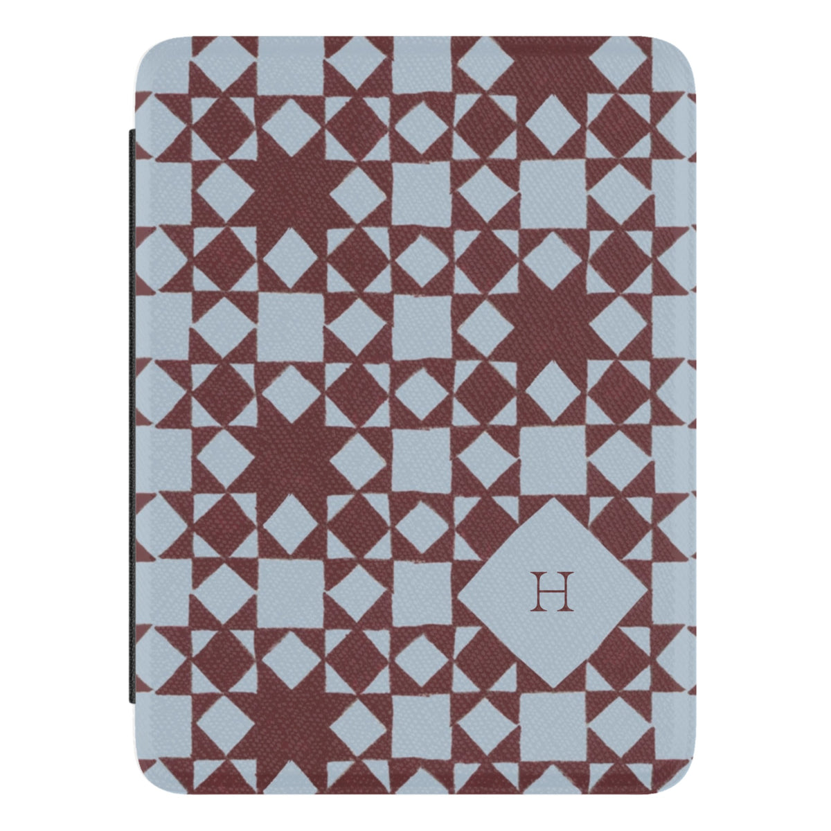Homespun Personalized Kindle case, close-up of the front: burgundy and pale blue quilt blocks with the initial H