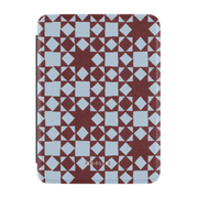 Homespun Kindle case, front cover: burgundy and pale blue quilt blocks